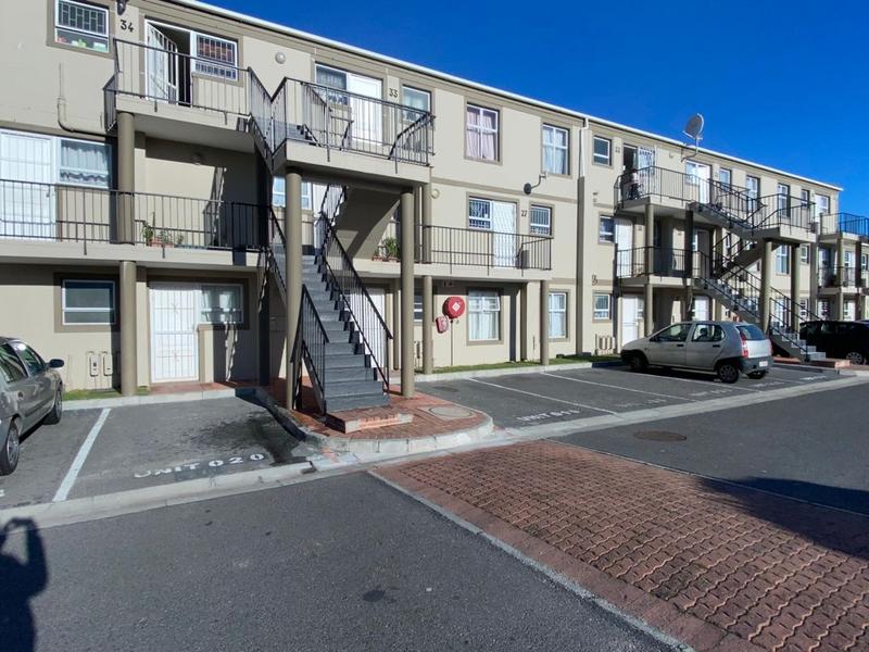 2 Bedroom Property for Sale in Guldenland Western Cape